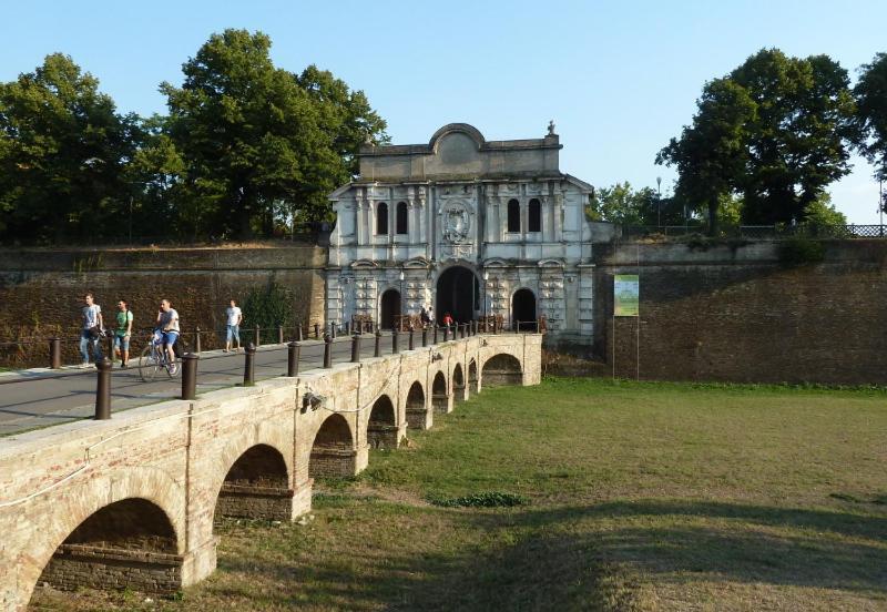 Palazzo Altavilla Deluxe 帕爾馬 外观 照片